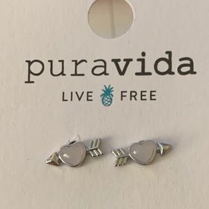 Puravida pink heart stud earrings